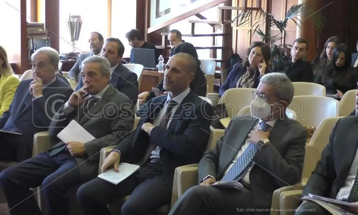 «La certezza della pena non è la certezza del carcere»: confronto a Cosenza tra avvocati, magistrati e docenti universitari | VIDEO