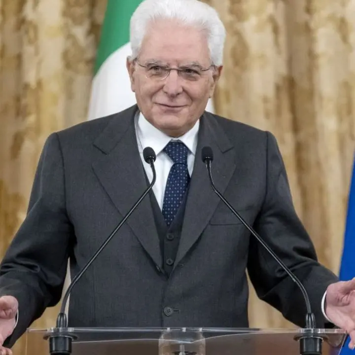 Mattarella sulla guerra in Ucraina: «Sostegno senza riserve a Kiev»