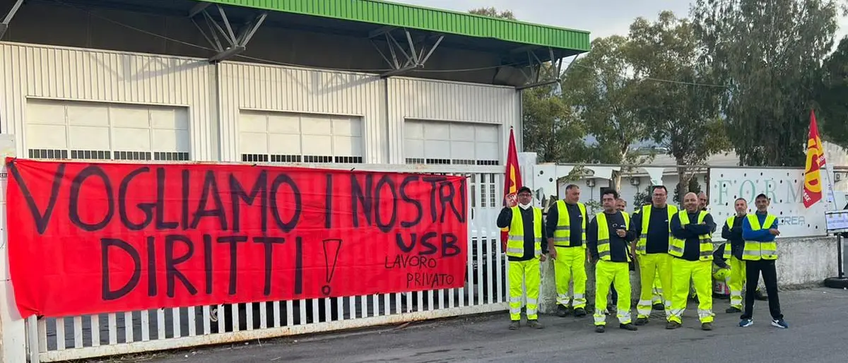 Scalea, gli operatori di igiene ambientale scioperano per 24 ore