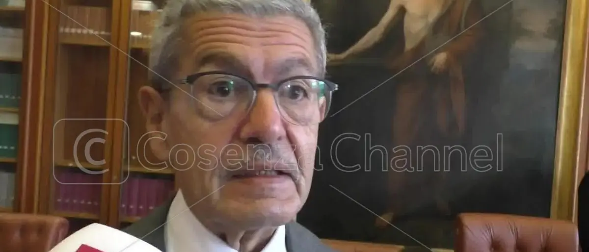 «La droga è la prima emergenza di Cosenza»: Spagnuolo riceve in Procura il deputato Antoniozzi