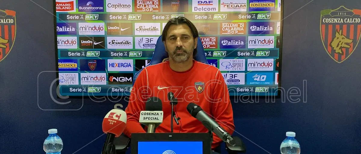 Viali: «Dobbiamo fare di tutto per tornare alla vittoria. Calò ancora out»