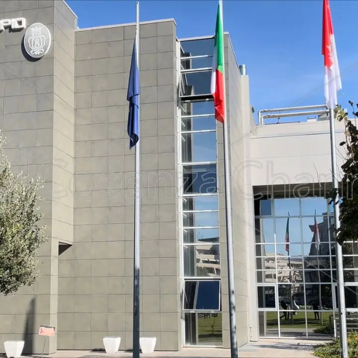 Rende, la maggioranza sghignazza: «Abbiamo sopravvalutato la minoranza»