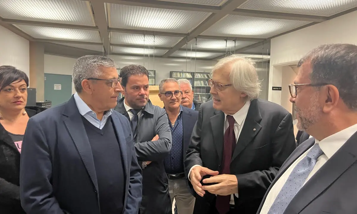 Museo archeologico di Sibari, incursione a sorpresa di Sgarbi