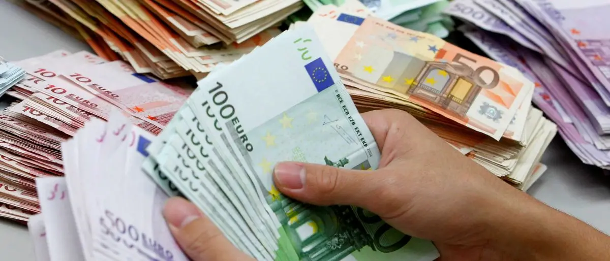 Cosenza tra i comuni virtuosi nella gestione degli stipendi del personale a tempo indeterminato