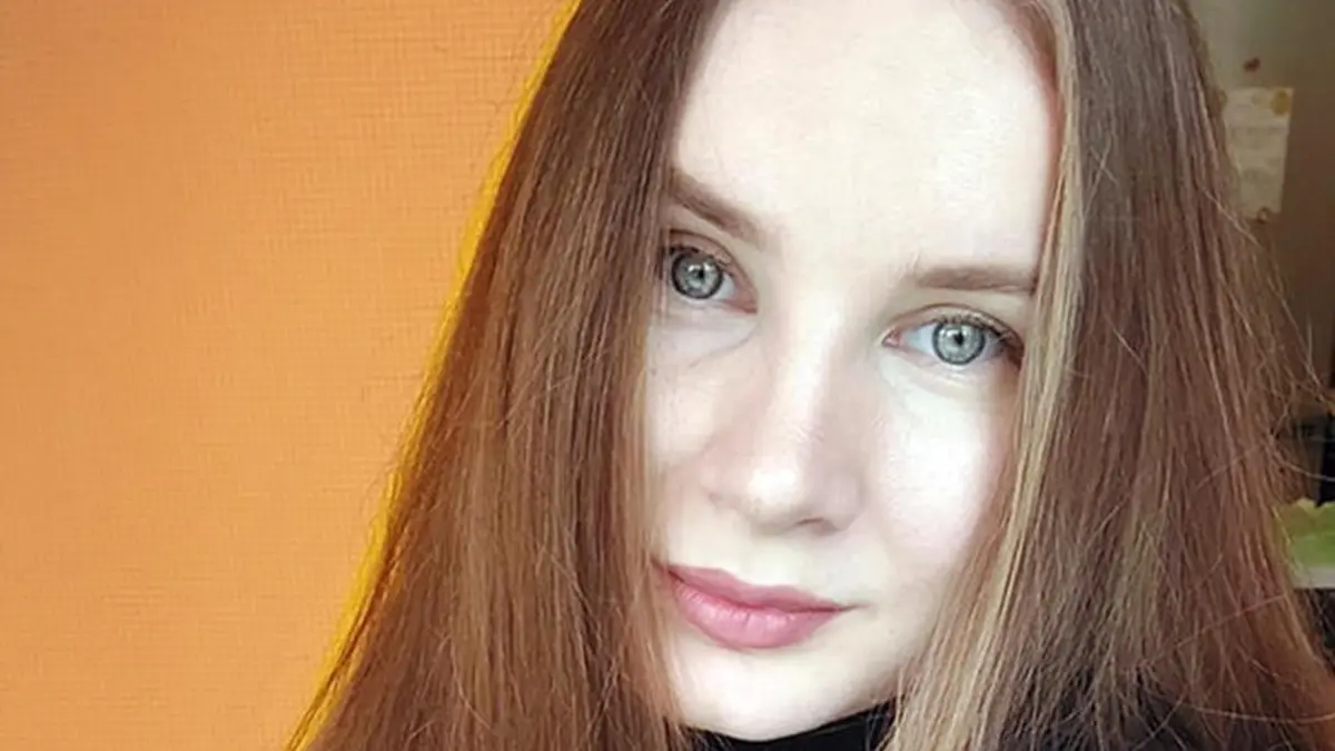 Si chiamava Anastasiia Alashri, la 23enne ucraina uccisa a coltellate a Fano, probabilmente dall\\'ex marito che \\u00E8 stato bloccato alla stazione di Bologna: era giunta in Italia a marzo, in fuga dalla guerra, con l\\'uomo e il figlioletto di 3 anni, 14 novembre 2022. ANSA/FACEBOOK Anastasia Alashiri + ATTENZIONE LA FOTO NON PUO\\' ESSERE PUBBLICATA O RIPRODOTTA SENZA L\\'AUTORIZZAZIONE DELLA FONTE DI ORIGINE CUI SI RINVIA + NPK , ANSA