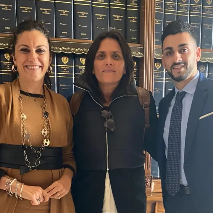 Paola, infiltrazioni d'acqua e tetti pericolanti nelle scuole: la Provincia assicura interventi a breve