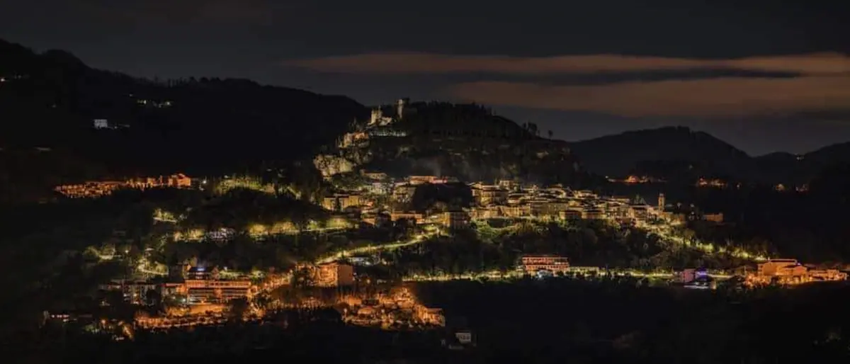La proposta di Futuro Aiello: «Estendere la differenziata anche al cimitero»