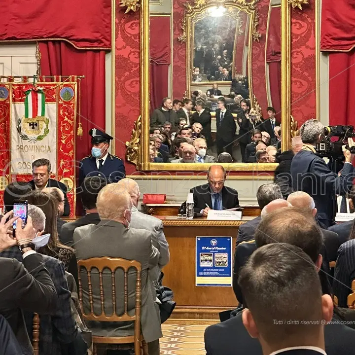 Associazione Italiana Arbitri, la sezione di Cosenza festeggia 90 anni | FOTO