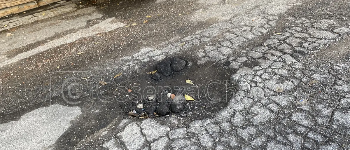 Caligiuri (Pd): «Il degrado di Cosenza causato dall'ex sindaco spendaccione»