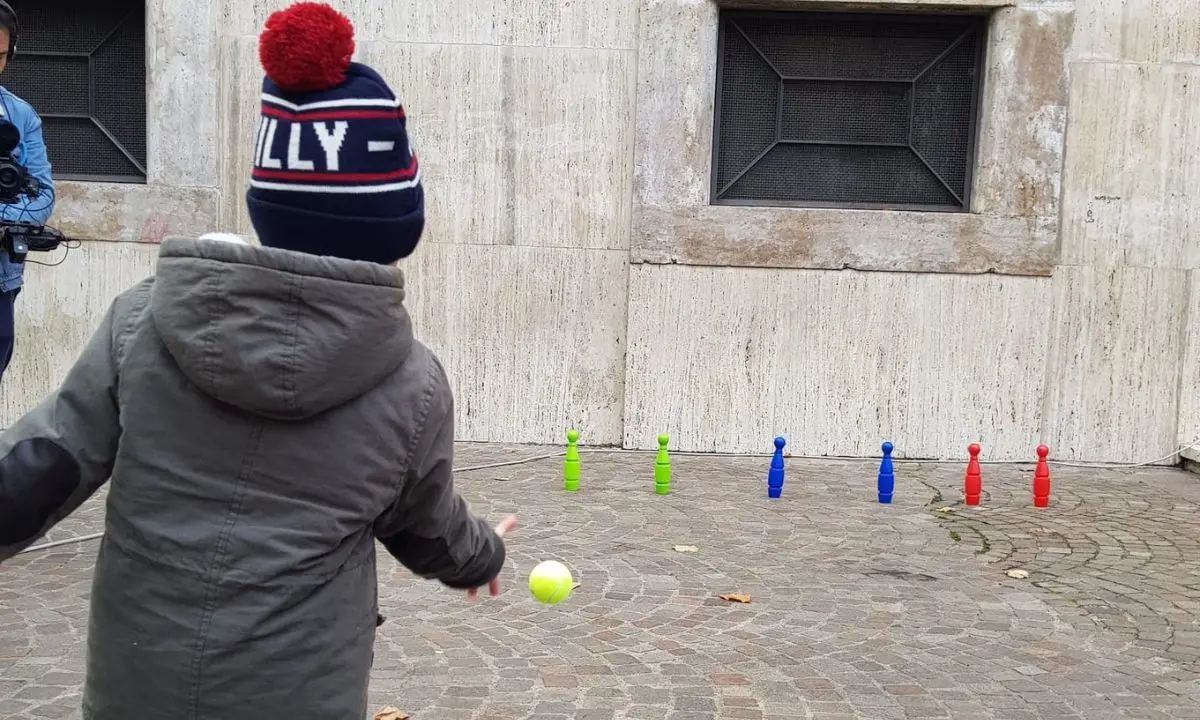 Cosenza, giochi e laboratori per sensibilizzare al volontariato