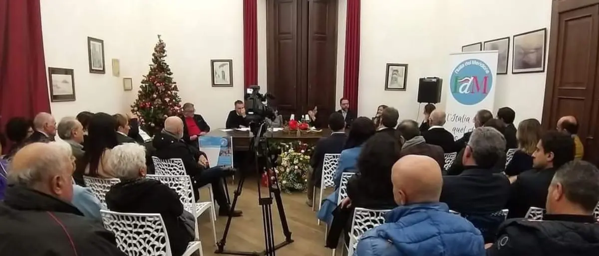 Scalea, il sogno politico di Idm: l'Italia riparta dai Comuni