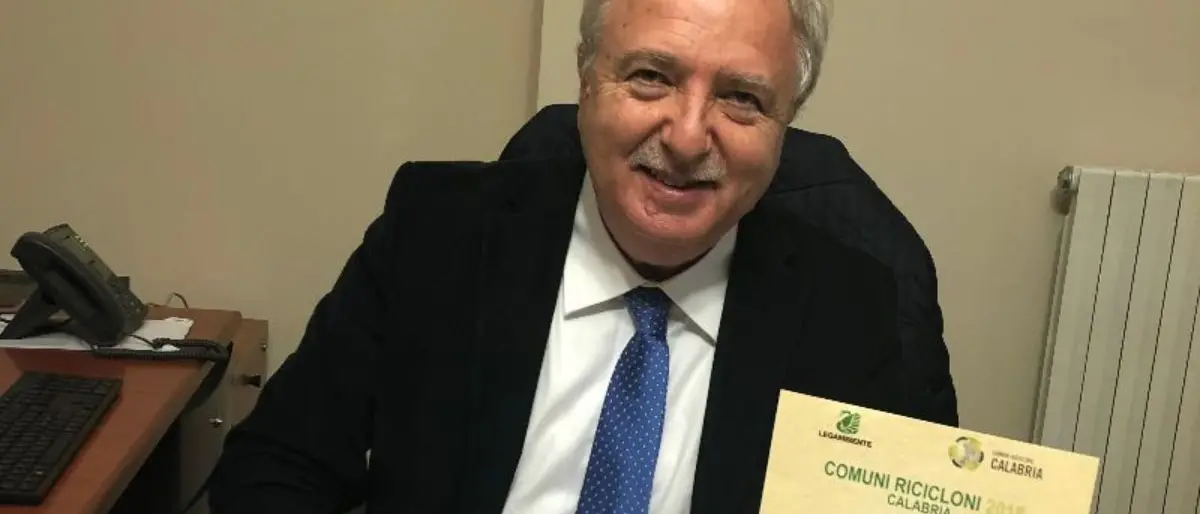 Casali del Manco, l'amministrazione: «Passeremo un Natale più sobrio»