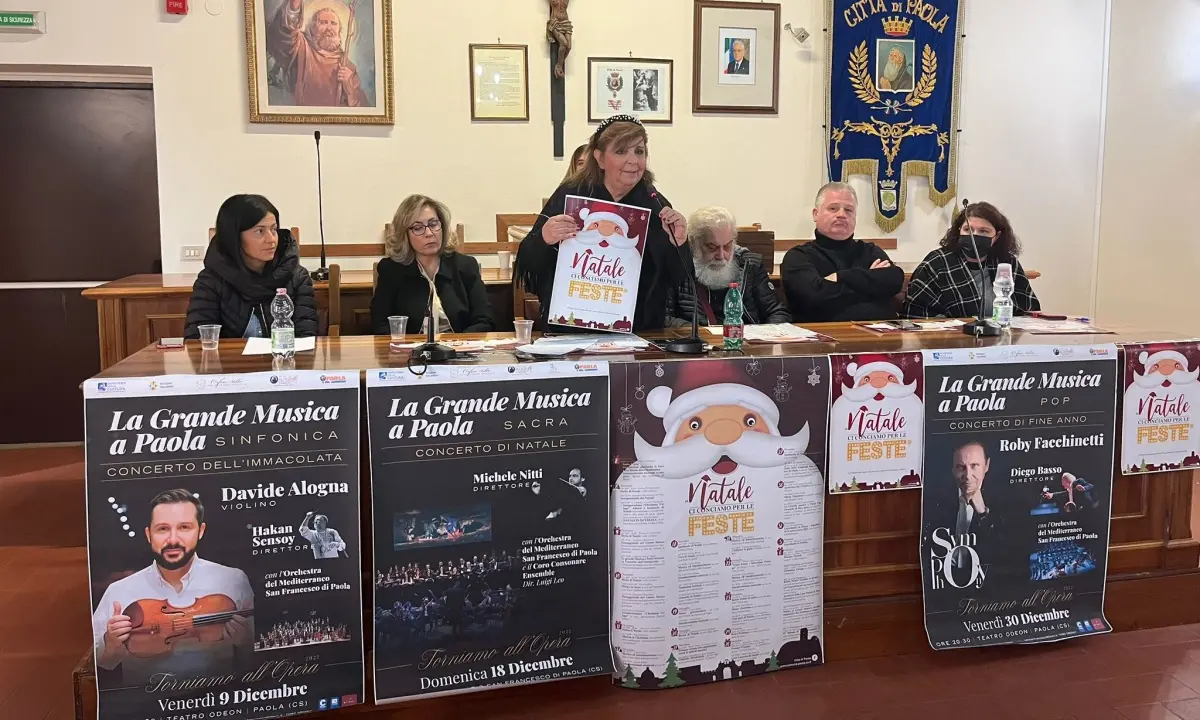 Paola, presentato il cartellone degli eventi natalizi