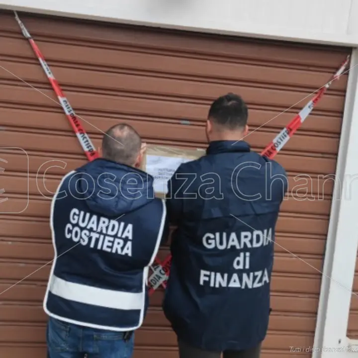 Corigliano Rossano, sequestrato stabilimento balneare a Schiavonea