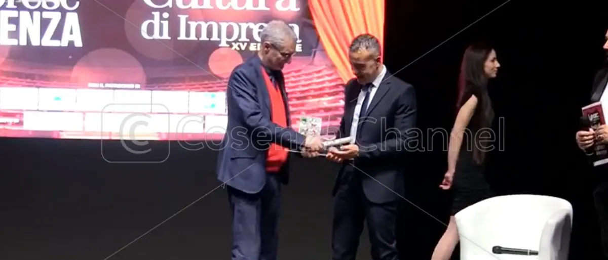 Cultura d'impresa, il nostro network premiato all'Unical per comunicazione e legalità | VIDEO