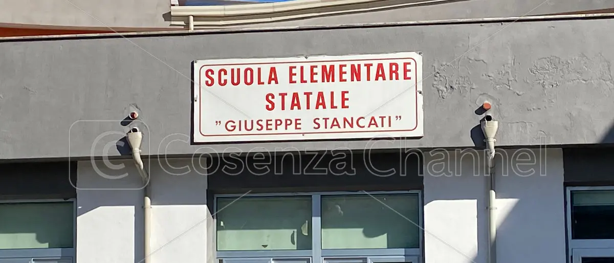 \"Stancati\" al lavoro per evitare i turni tra classi. Hoo (Auser): «No a guerre tra vicini»