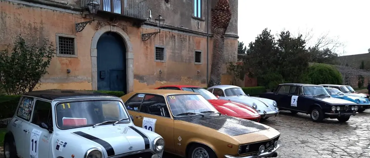 Pollino sport e vino, auto storiche sulle strade del Magliocco
