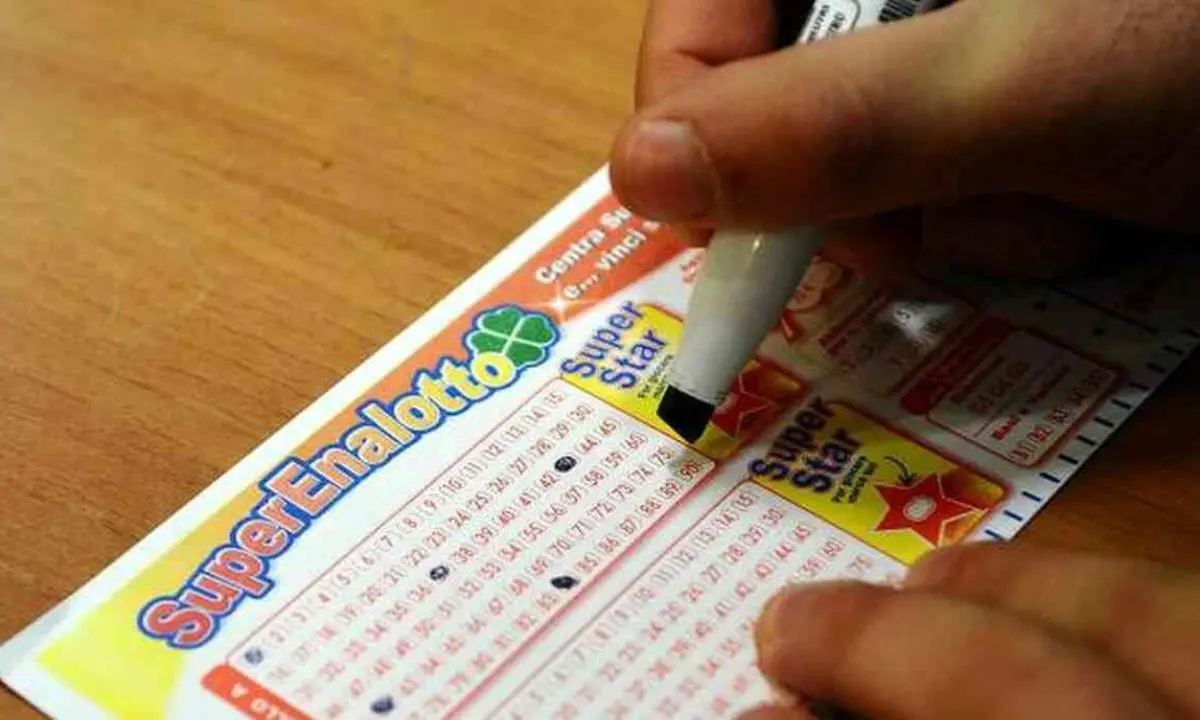 Il Superenalotto bacia Rende: vinti 42mila euro