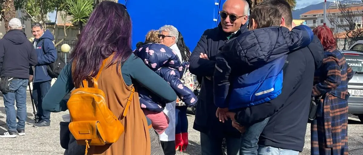 Cosenza, Caruso elogia i volontari: «Sono i nostri supereroi»