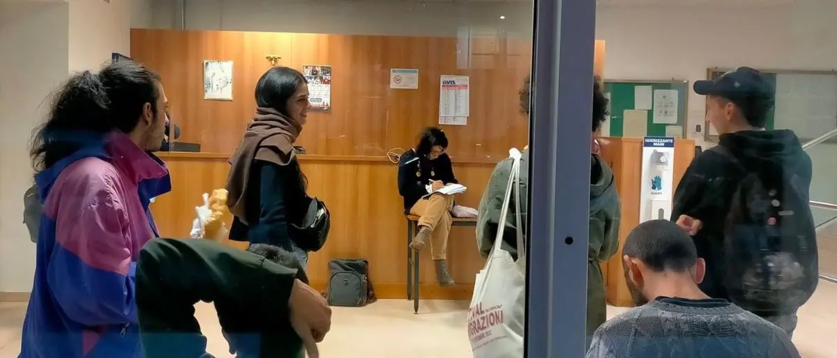 Fem.in. Cosentine in lotta: «Dove sono i due ginecologi per le Ivg?»