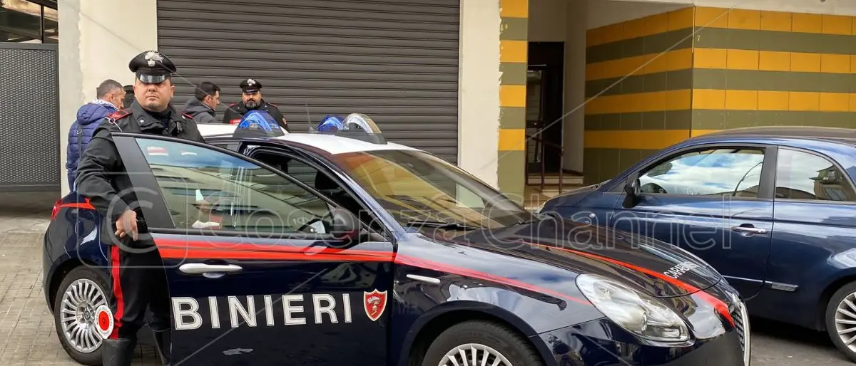 Omicidio a Cosenza, una donna di 47 anni accoltella un uomo anziano: delitto avvenuto a San Valentino | VIDEO