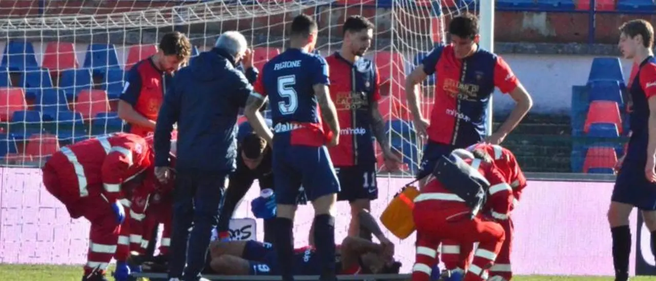 Cosenza, preoccupazione per Zarate: si pensa ad un lungo stop