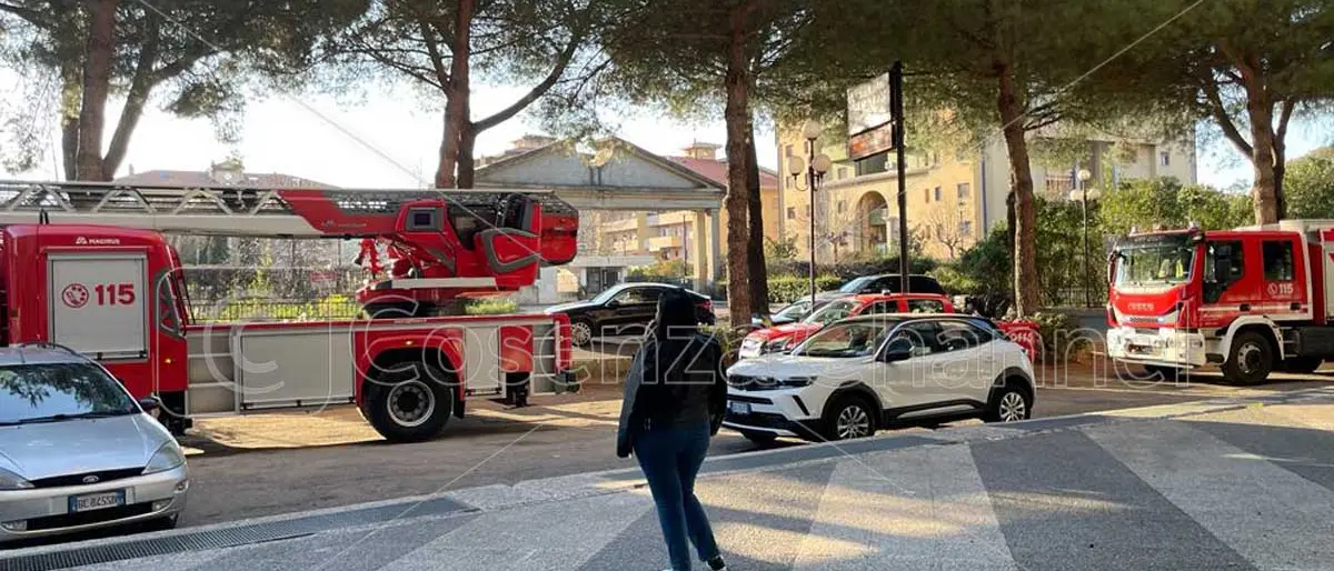 Rende, universitaria chiama i soccorsi ma scompare. Ritrovata dai Vigili del Fuoco