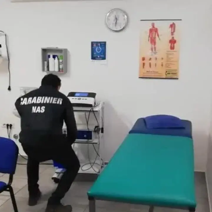 Medici di famiglia e pediatri convenzionati, il 14% è irregolare: chiusi due studi | VIDEO