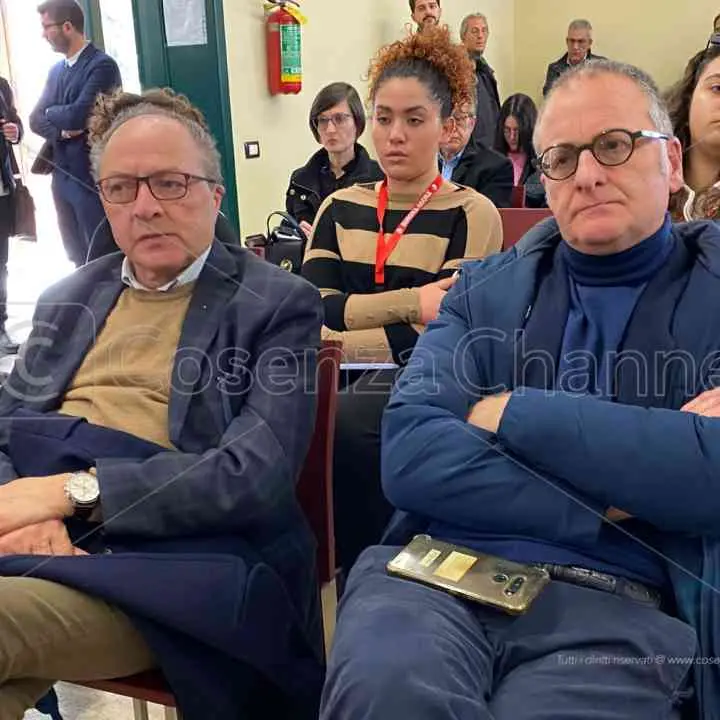 Emergenza sanità in Calabria, Bevacqua e Iacucci: «Il caso dell’ospedale di San Marco Argentano simbolo del fallimento gestionale»