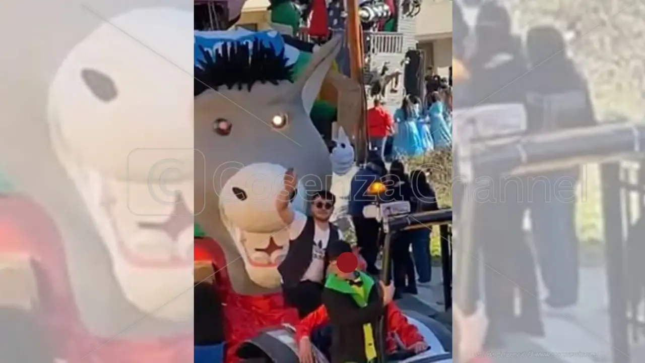 Morto durante la sfilata di Carnevale, domani ad Acri sarà lutto cittadino
