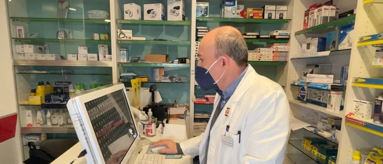 È caccia ai farmaci a Corigliano Rossano, mancano le materie prime | VIDEO