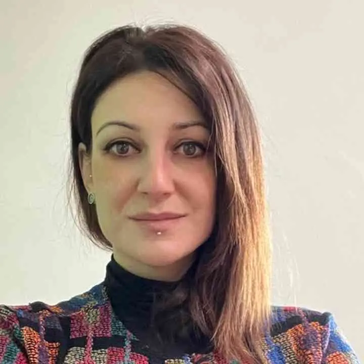 Cosenza, pubblicato l'avviso per i servizi di assistenza domiciliare agli anziani non autosufficienti