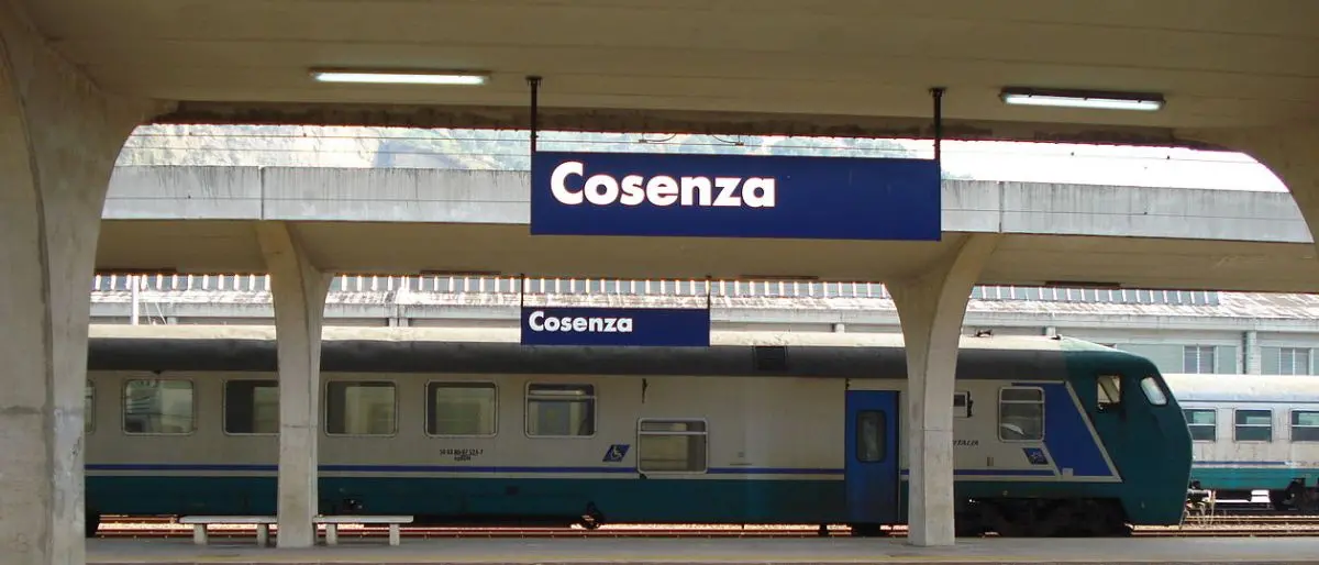 Mancini (Pd): «Il degrado della stazione è metafora calzante del declino di Cosenza»