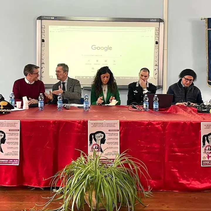 San Giovanni in Fiore, a scuola l'iniziativa della Provincia contro la violenza sulle donne
