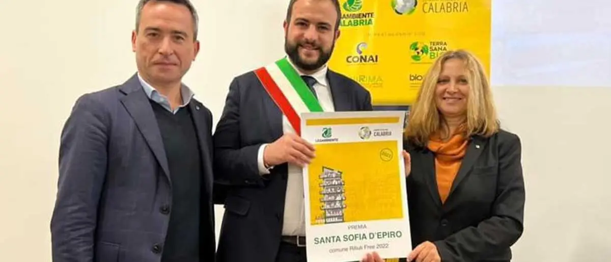 Santa Sofia d'Epiro \"comune rifiuti free\" secondo Legambiente