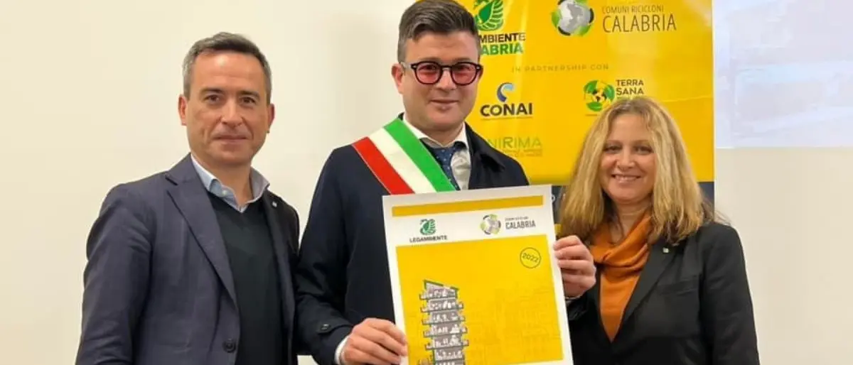 Differenziata, Caloveto tra i \"comuni rifiuti free\" riconosciuti da Legambiente