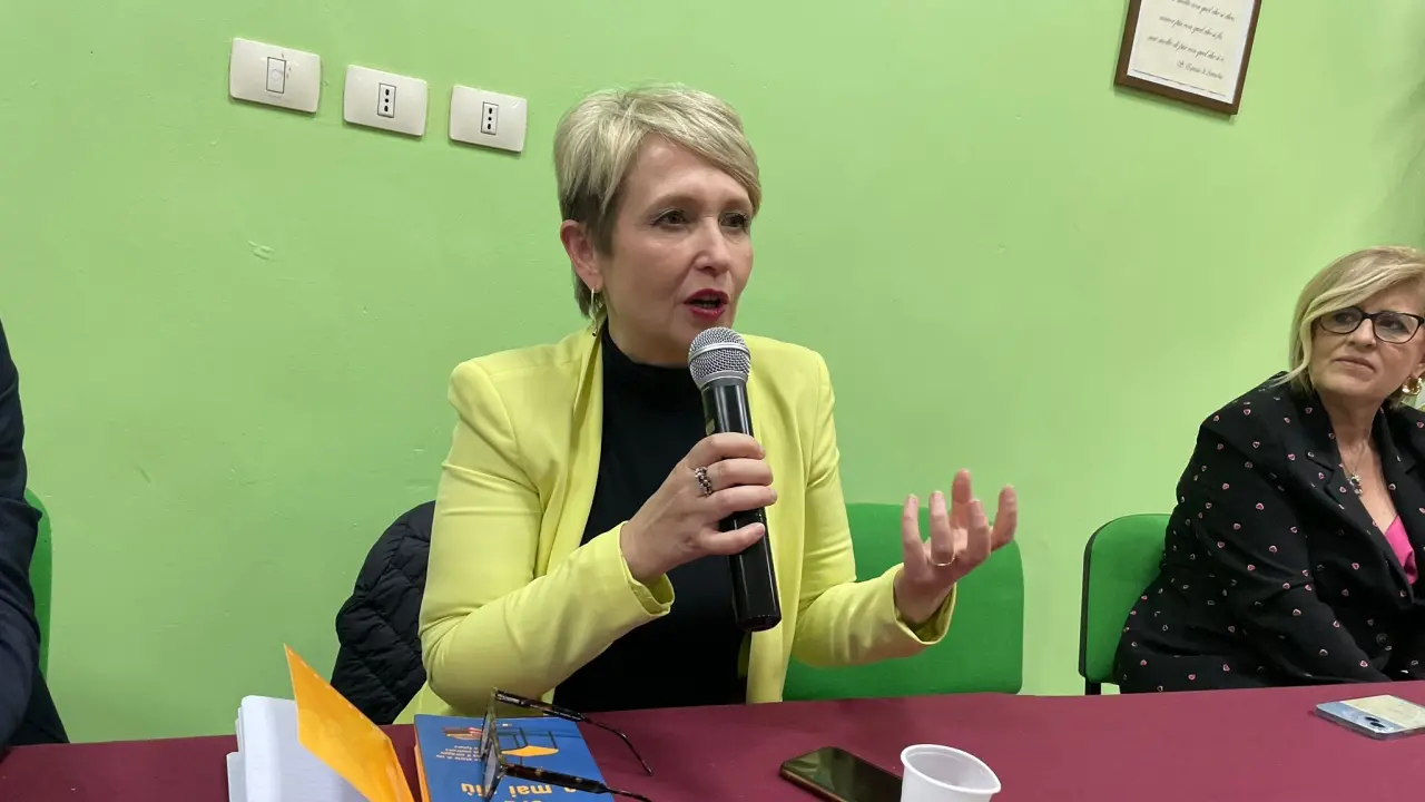 “Ora o mai più”, il libro della Carreras presentato a Corigliano Rossano