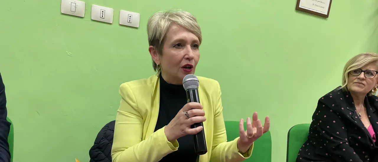 “Ora o mai più”, il libro della Carreras presentato a Corigliano Rossano