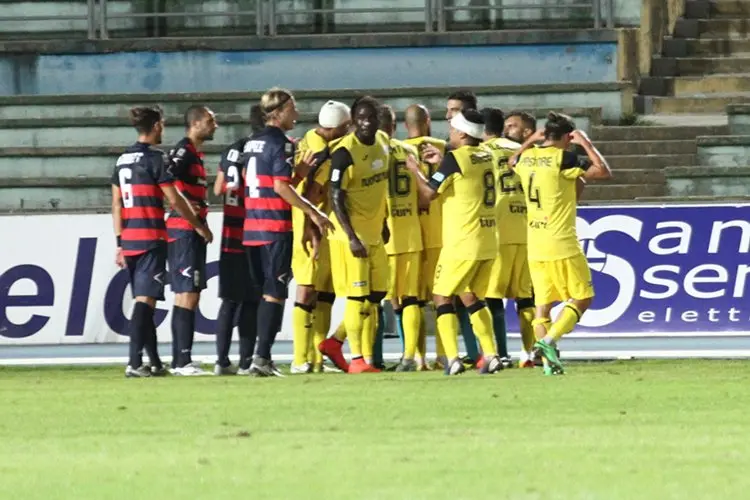 Lecce a fatica, ma è aggancio al Foggia. Tabellini e voti della 7° giornata di Lega Pro/C
