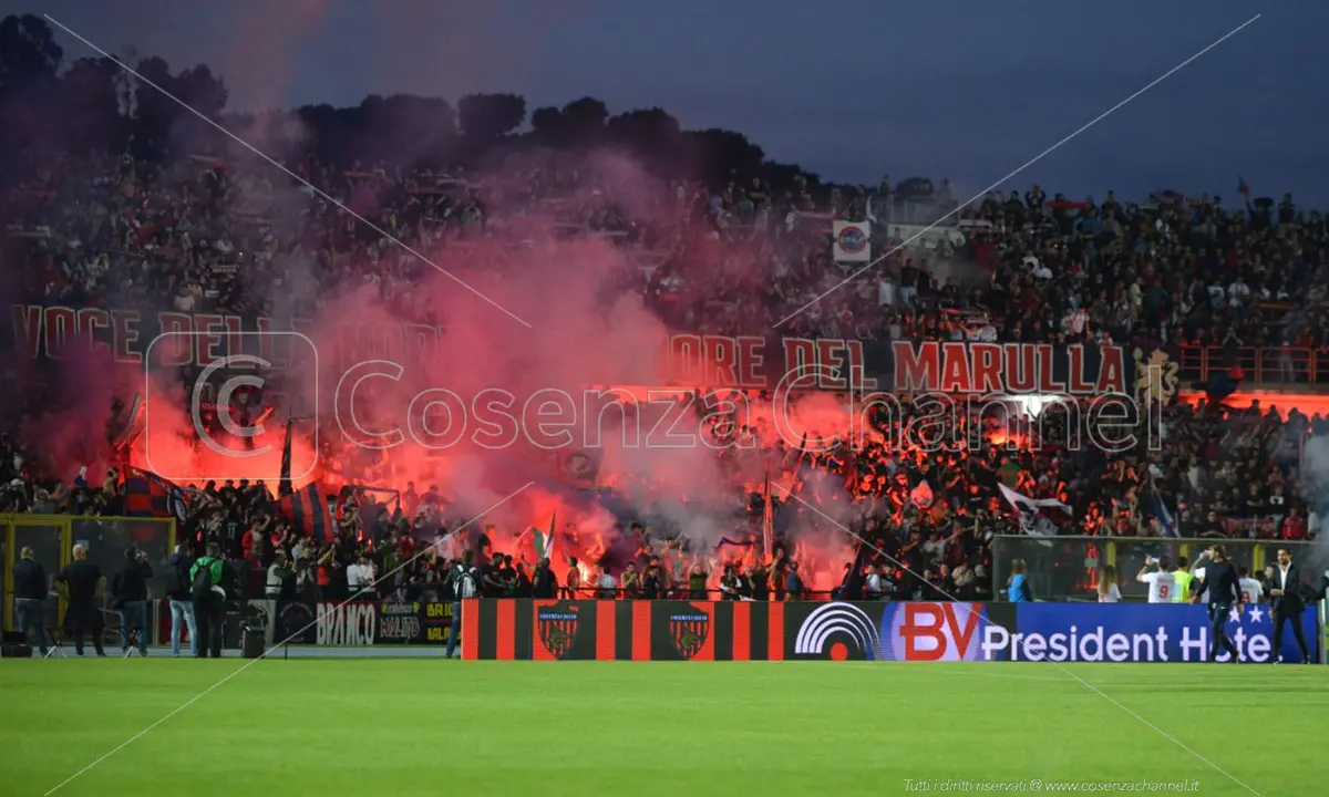 Cosenza, settimana decisiva per tecnico e ds. Guarascio vede Gemmi e Viali