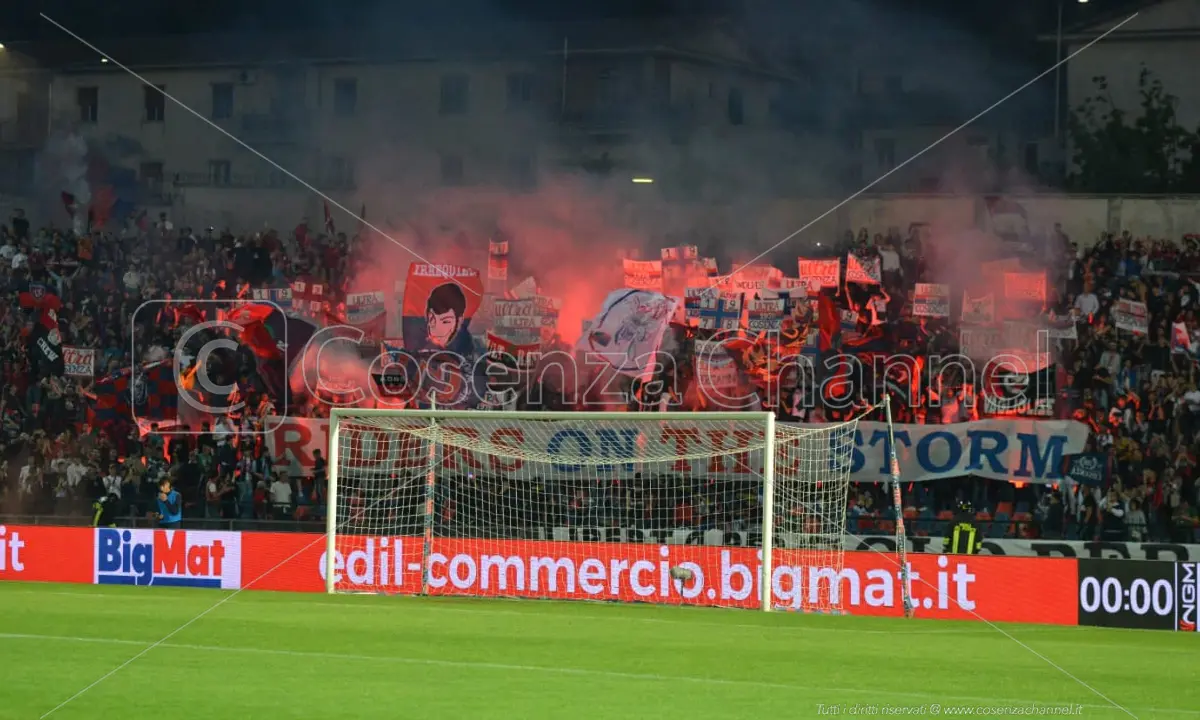 Cosenza, il calendario della Serie B 2023-2024. Fissati i derby con il Catanzaro