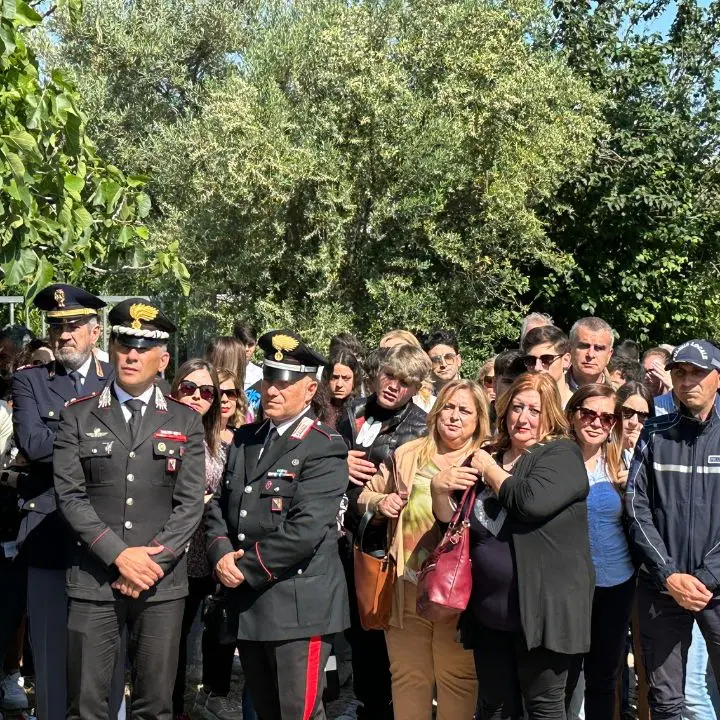 Dieci anni fa l'omicidio di Fabiana Luzzi. Papà Mario: «Carcere a vita per chi commette questi reati»