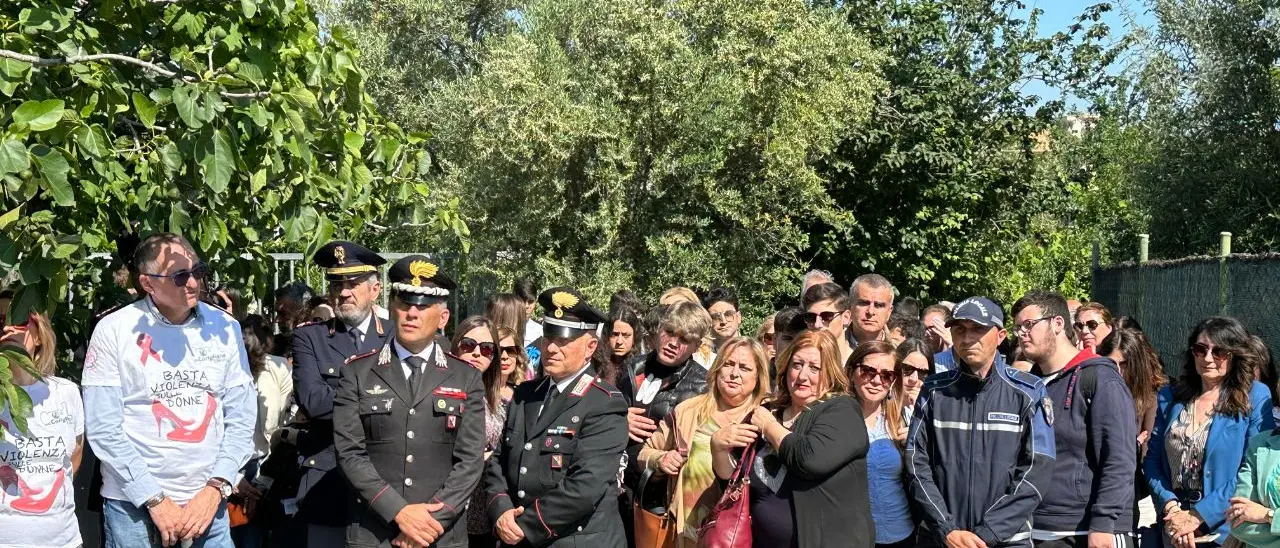 Dieci anni fa l'omicidio di Fabiana Luzzi. Papà Mario: «Carcere a vita per chi commette questi reati»