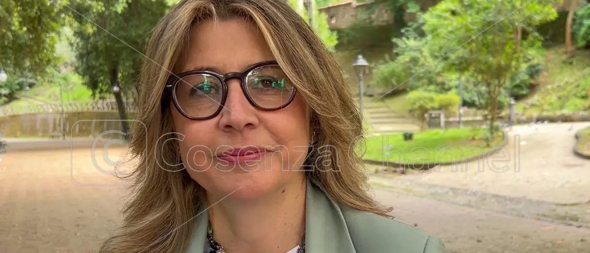 Risanamento e buco di bilancio a Cosenza, Bianca Rende punzecchia Occhiuto