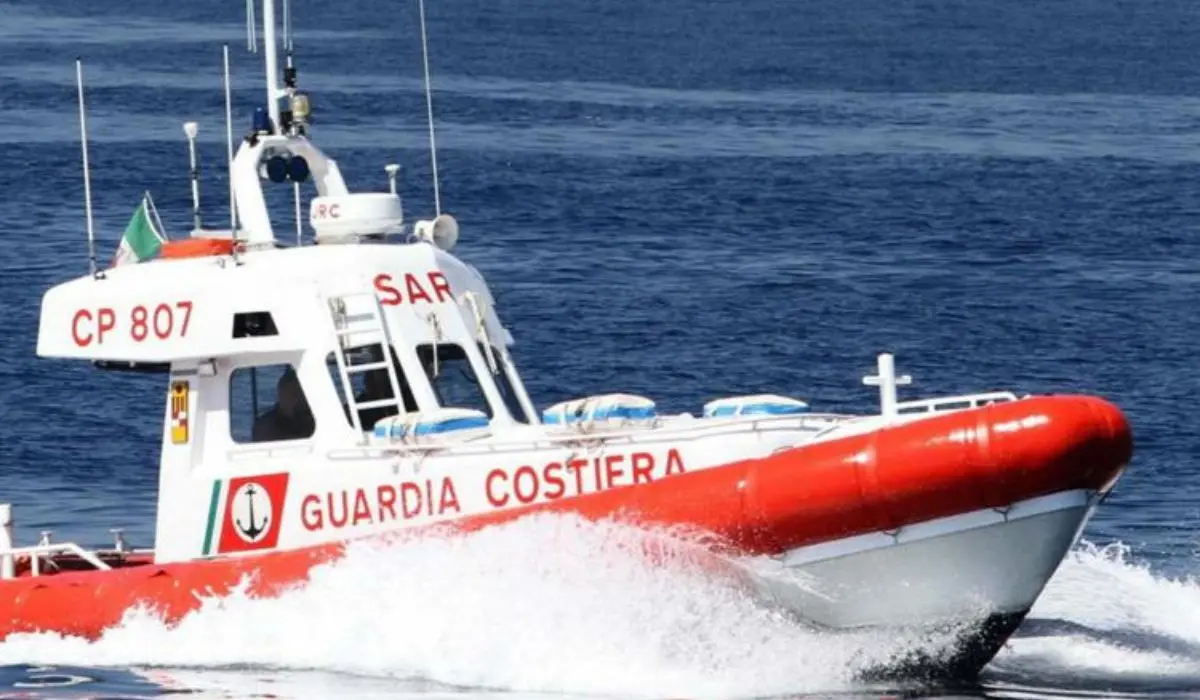 Reggio Calabria, neonato morto tra i 550 migranti provenienti da Lampedusa