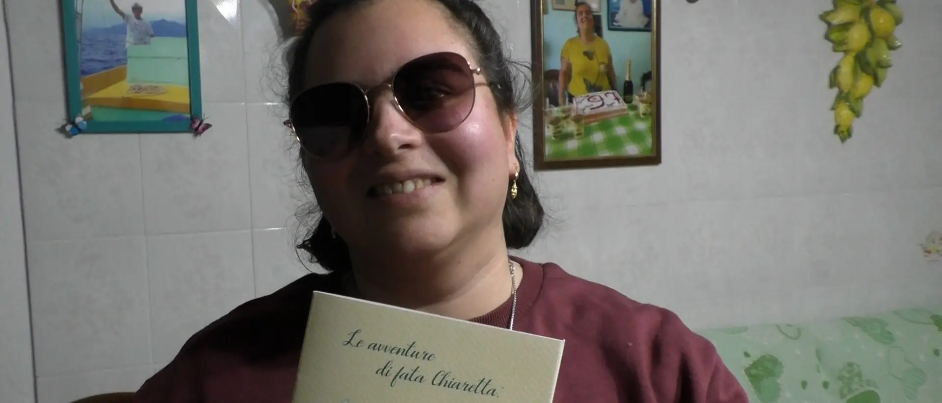 Praia, dalla solitudine alla scrittura: Martina, 22enne non vedente, pubblica il suo primo libro