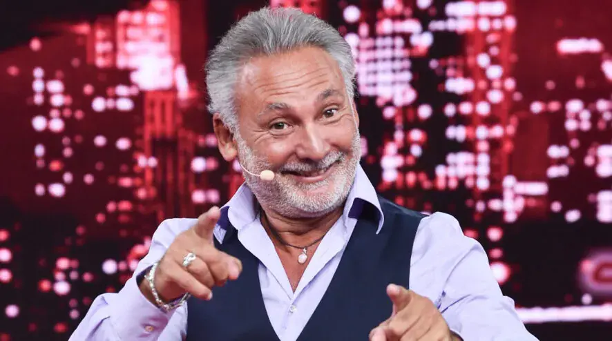 Rende, tutto pronto per l'ondata comica di Paolantoni. Stasera a Diamante e domani al Garden