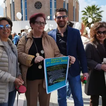 Corigliano Rossano, marcia della pace dedicata alle vittime della strage di Cutro