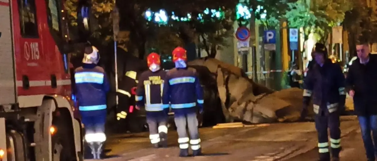 Il sindaco di Cosenza: «Assicureremo un alloggio alle famiglie evacuate»