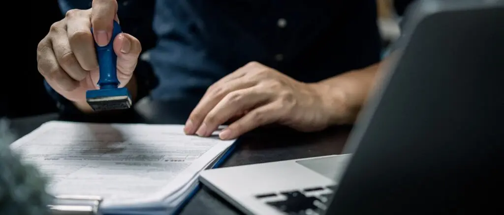 Immigrazione, verso il click day. Sindacati preoccupati: «Continua una gestione emergenziale»